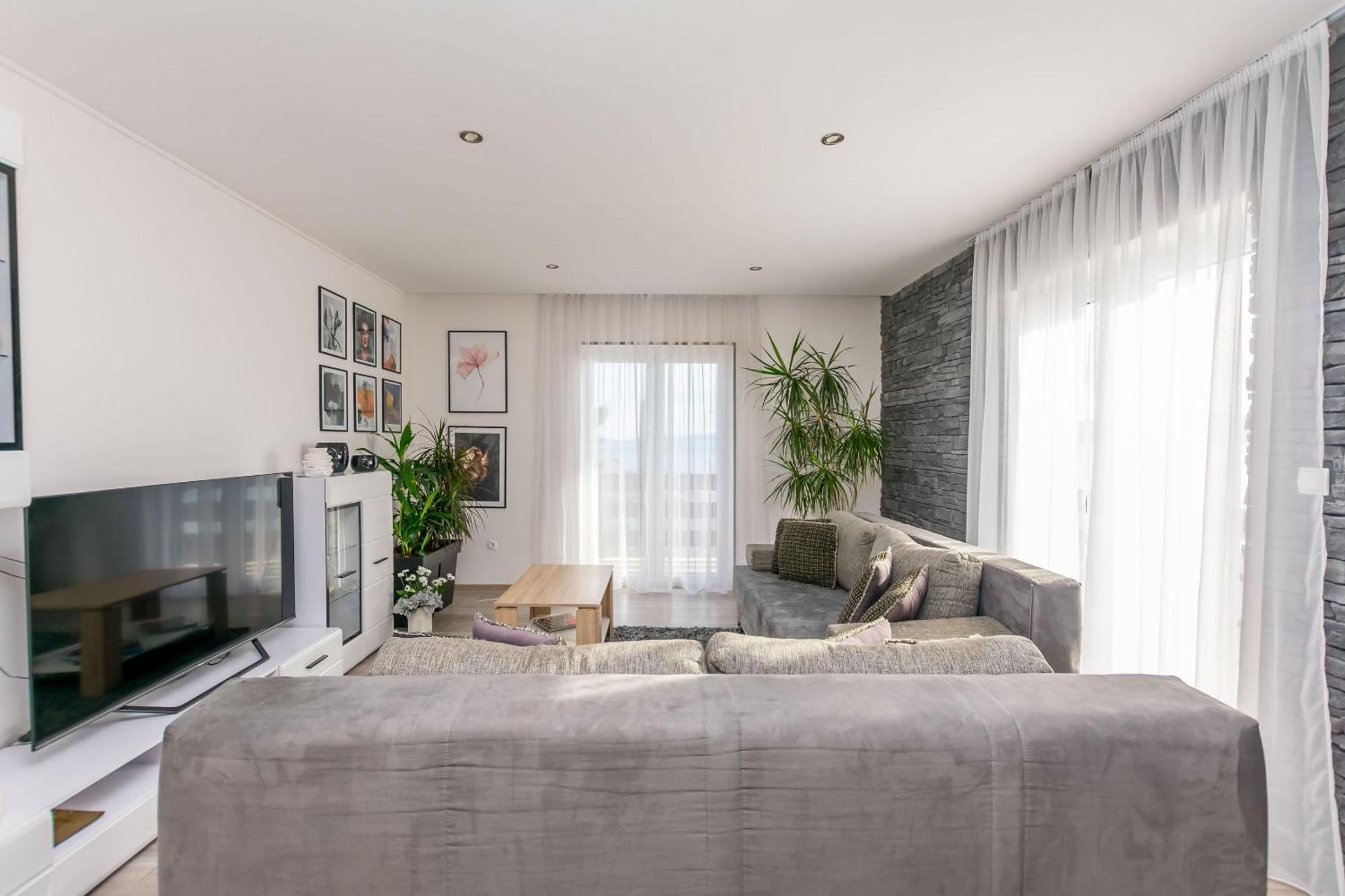 Apartments Mladen Duce Exterior photo