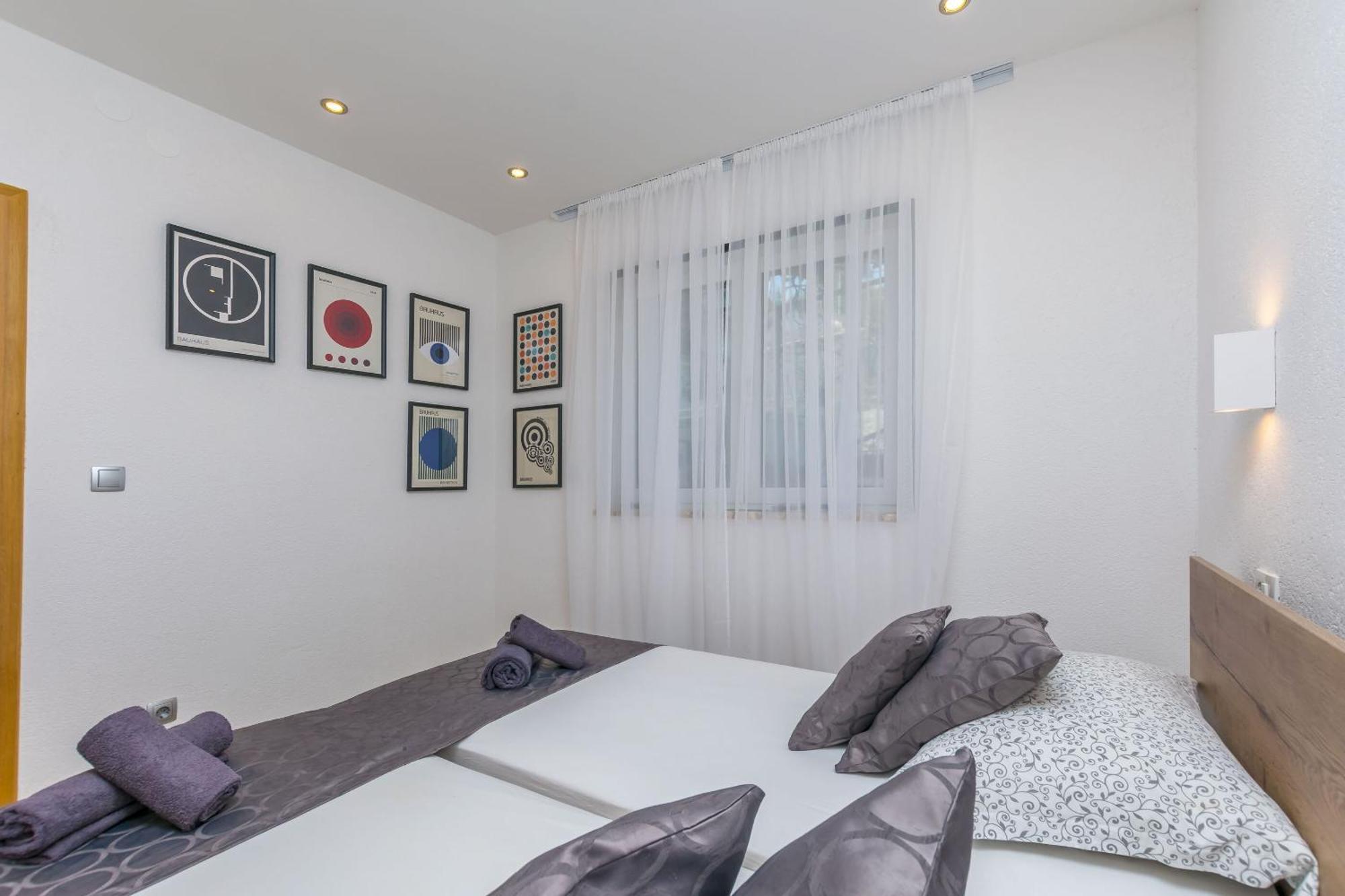 Apartments Mladen Duce Exterior photo