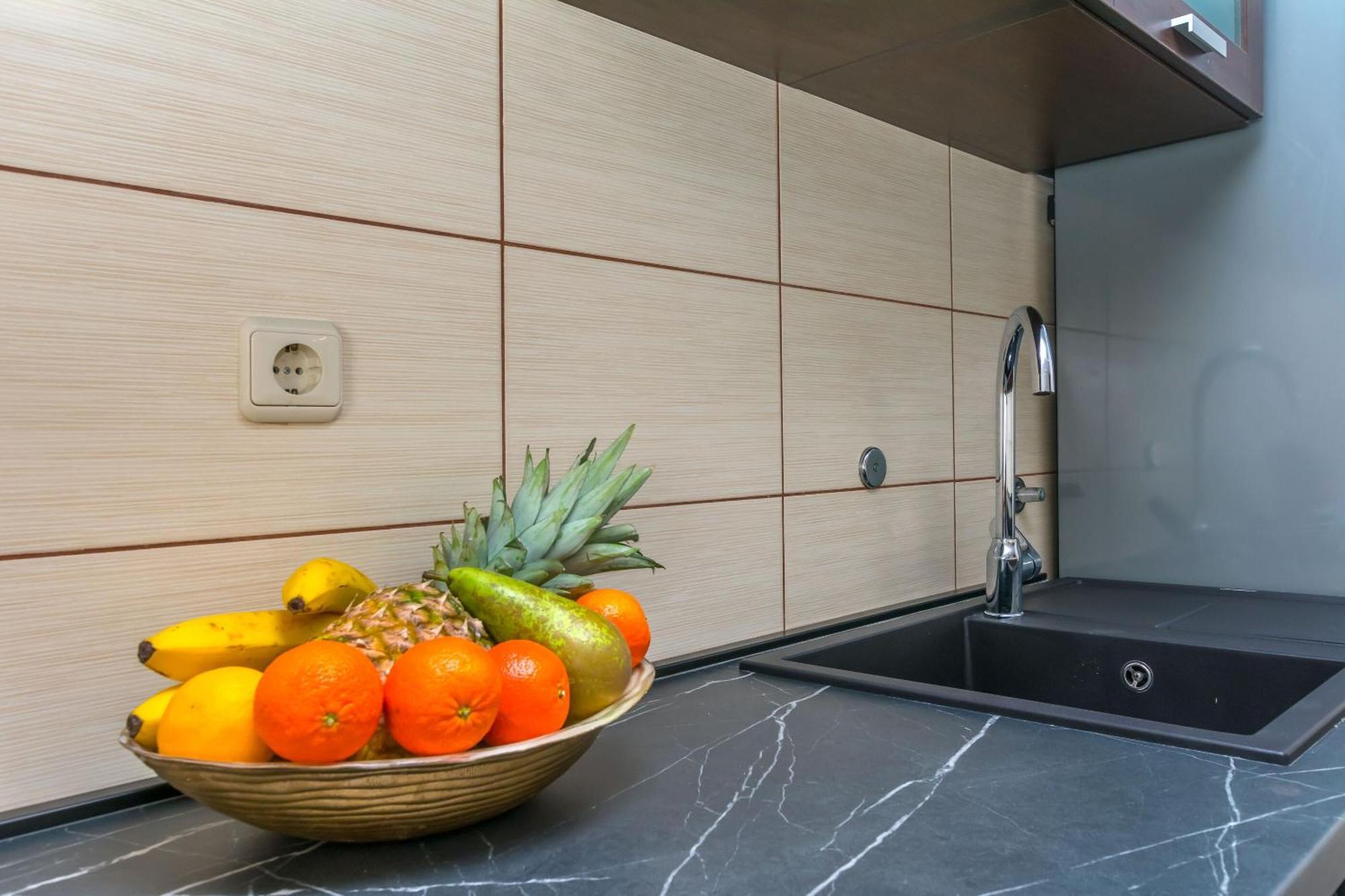 Apartments Mladen Duce Exterior photo